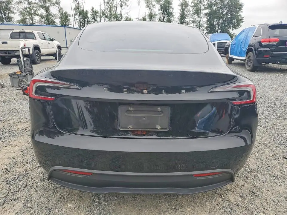 2024 TESLA MODEL 3   