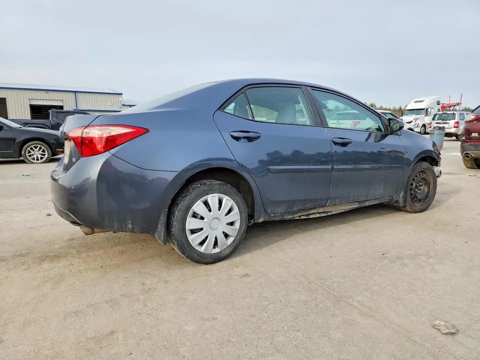2017 TOYOTA COROLLA LE  