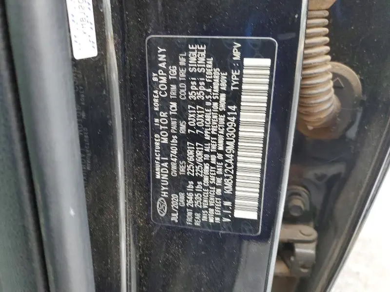 2021 HYUNDAI TUCSON SE  