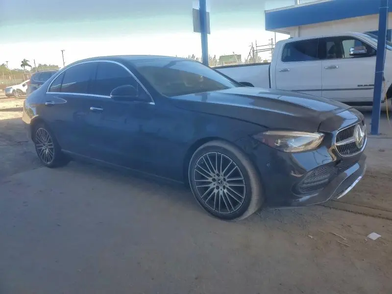 2024 MERCEDES-BENZ C 300  