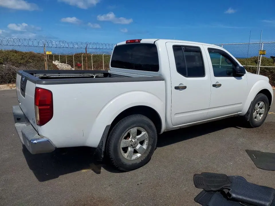 2012 NISSAN FRONTIER   