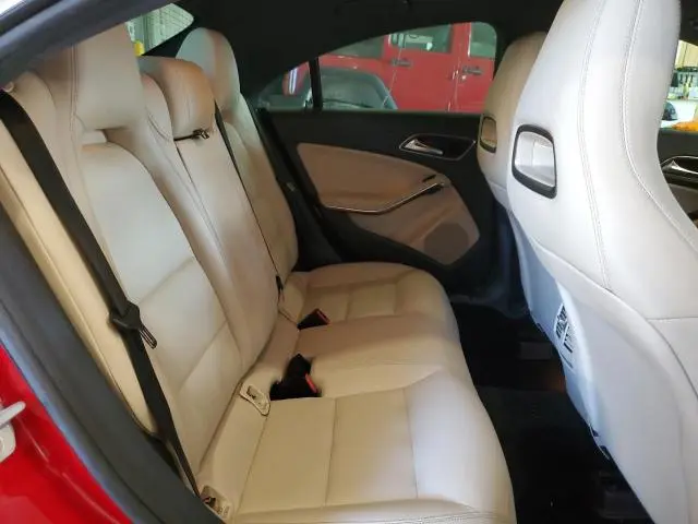2014 MERCEDES-BENZ CLA 250