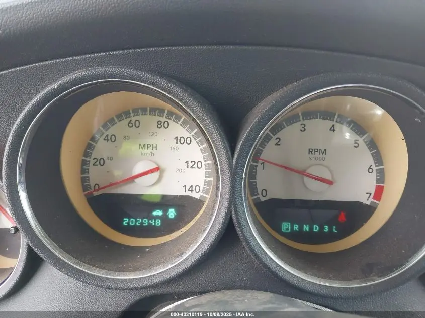 2010 DODGE CHARGER SXT