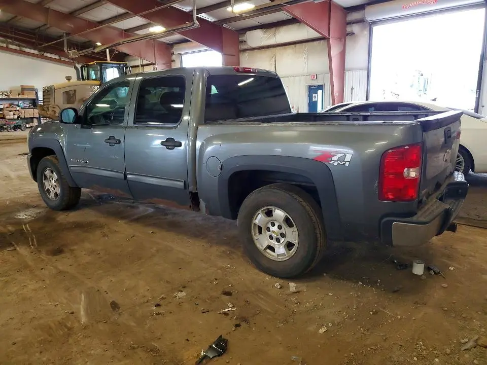 2011 CHEVROLET SILVERADO K1500 LT  