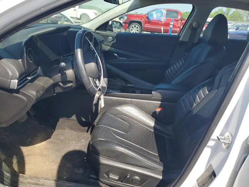 2024 HYUNDAI ELANTRA LIMITED  