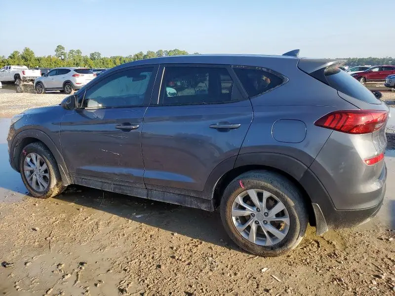 2021 HYUNDAI TUCSON SE  