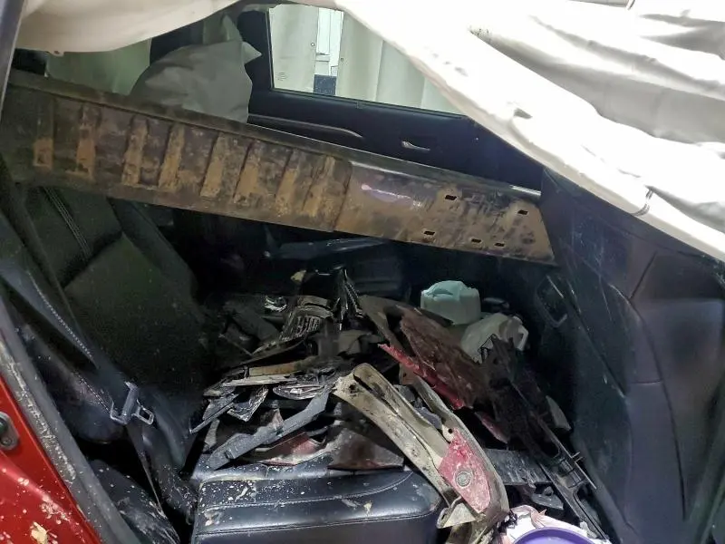 2017 TOYOTA HIGHLANDER SE  