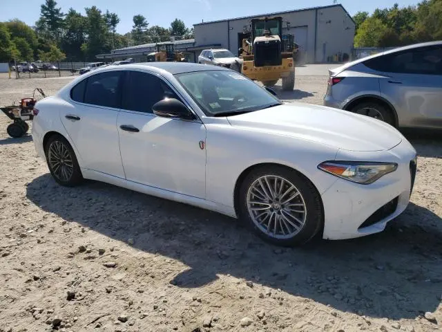 2017 ALFA ROMEO GIULIA TI  