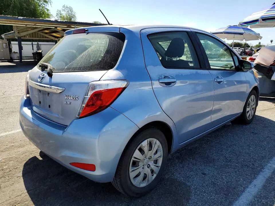 2012 TOYOTA YARIS 5-DOOR LE  