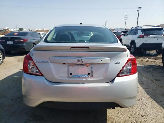 2019 NISSAN VERSA S  