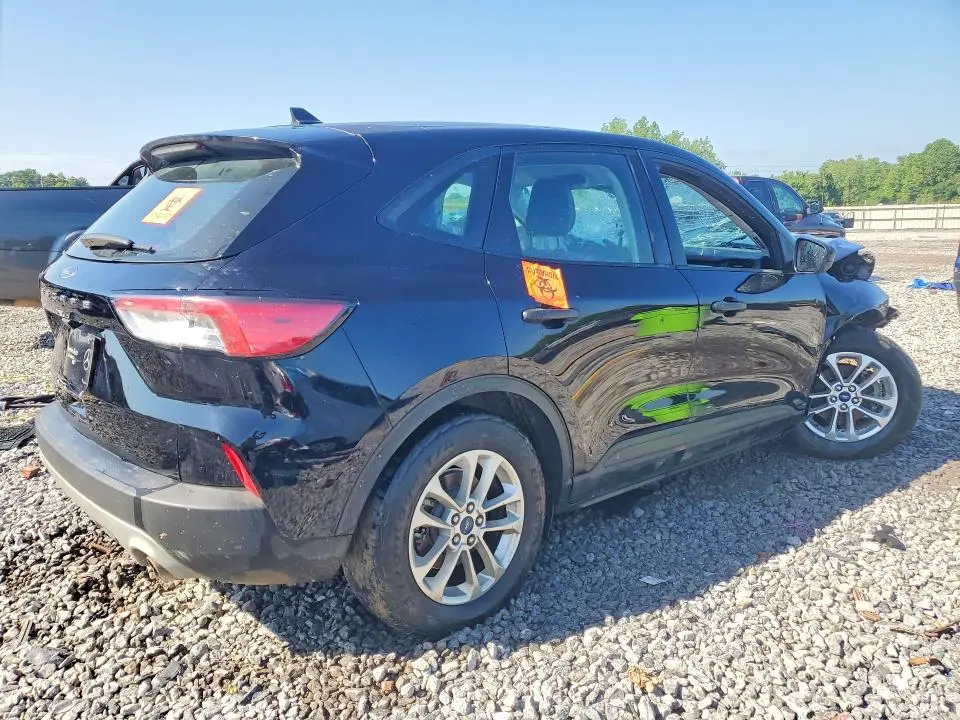 2022 FORD ESCAPE S  