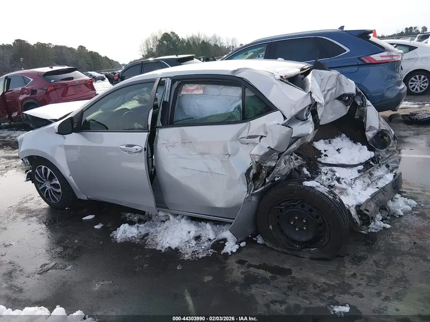 2017 TOYOTA COROLLA LE