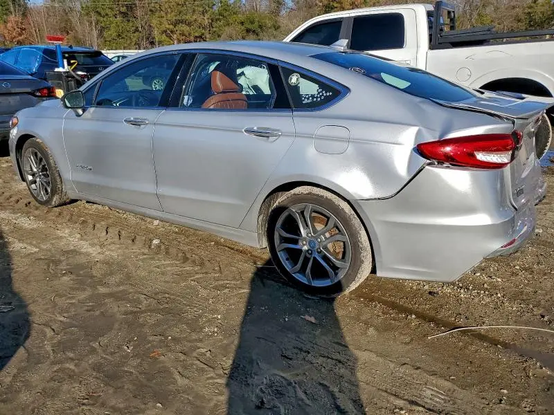 2019 FORD FUSION TITANIUM  