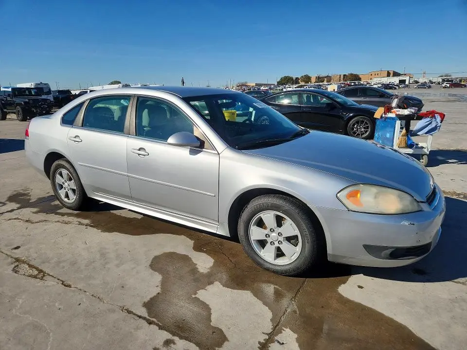 2011 CHEVROLET IMPALA LT  