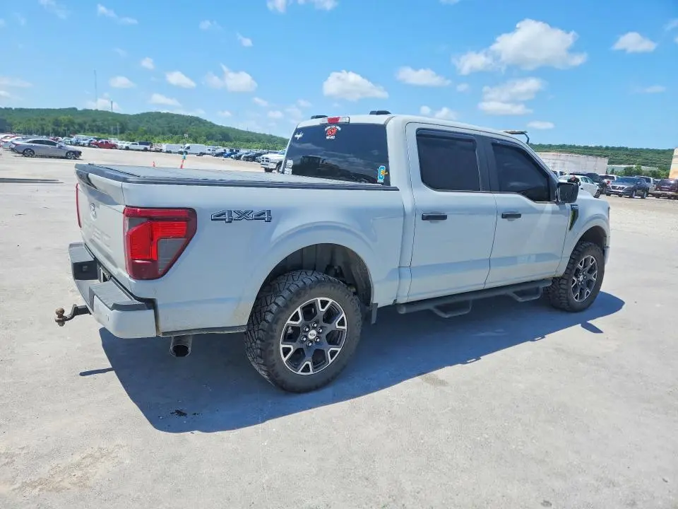 2024 FORD F150 STX  