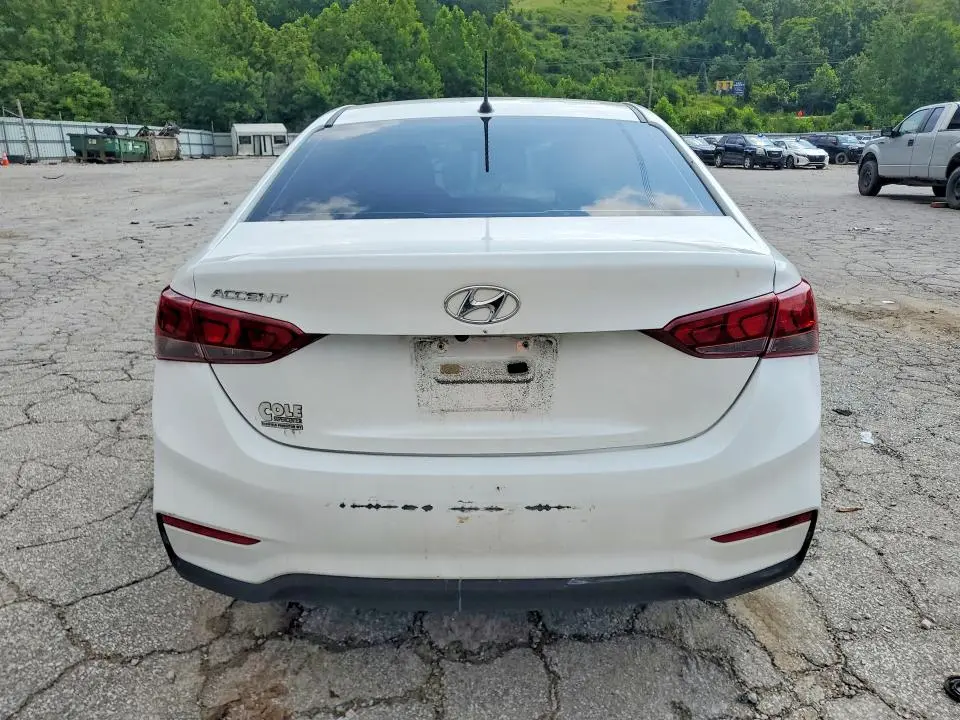 2019 HYUNDAI ACCENT SE  