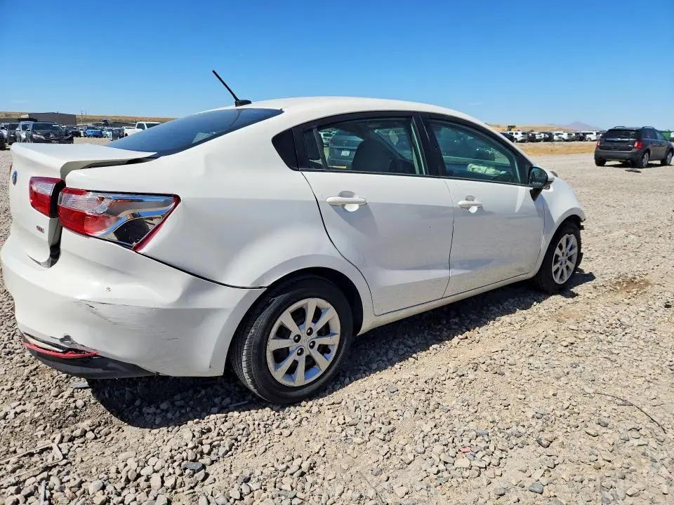 2016 KIA RIO LX  