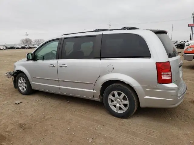 2010 CHRYSLER TOWN & COUNTRY TOURING  