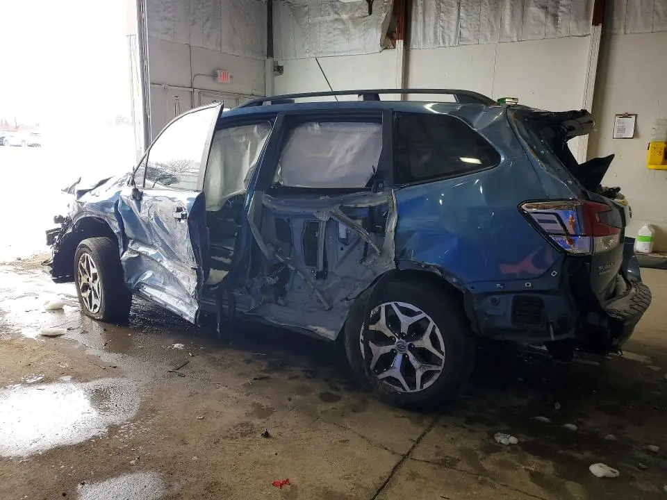 2019 SUBARU FORESTER PREMIUM  