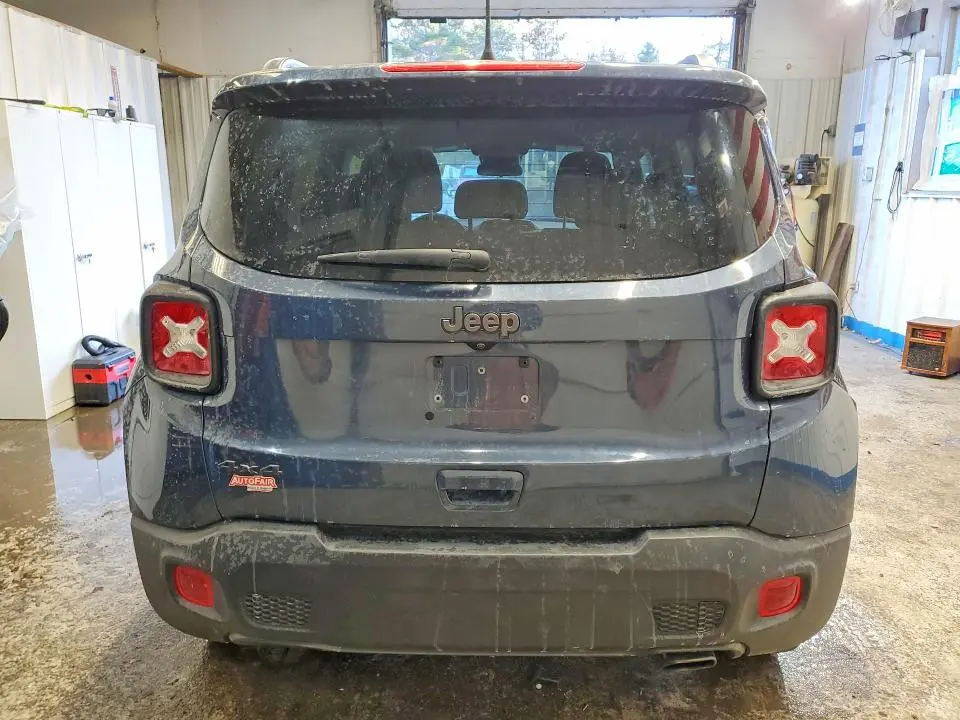 2021 JEEP RENEGADE LATITUDE  