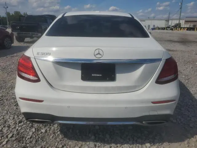 2017 MERCEDES-BENZ E 300  