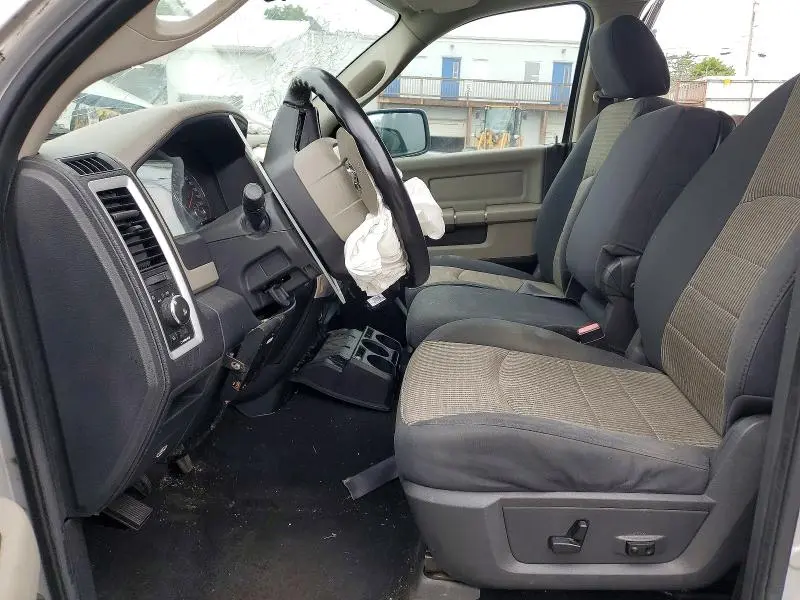 2012 DODGE RAM 1500 SLT  