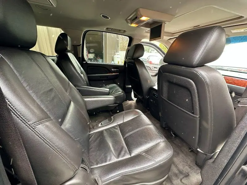 2013 CHEVROLET SUBURBAN K1500 LT  