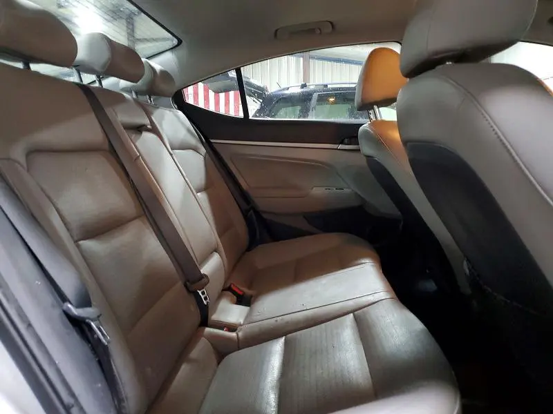 2017 HYUNDAI ELANTRA LIMITED  