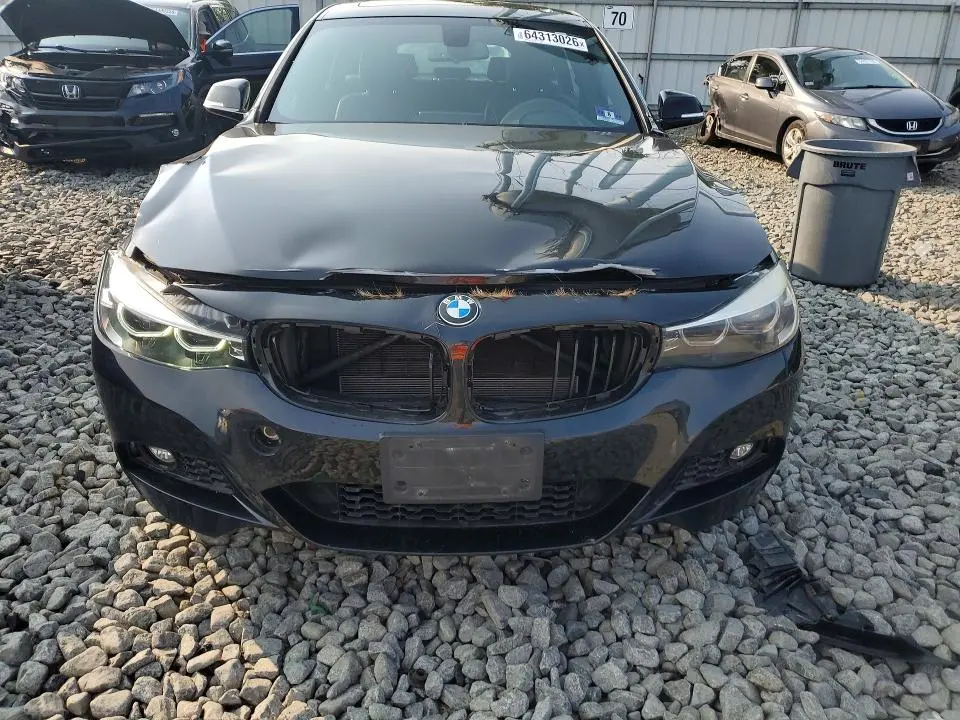 2017 BMW 330 XIGT  