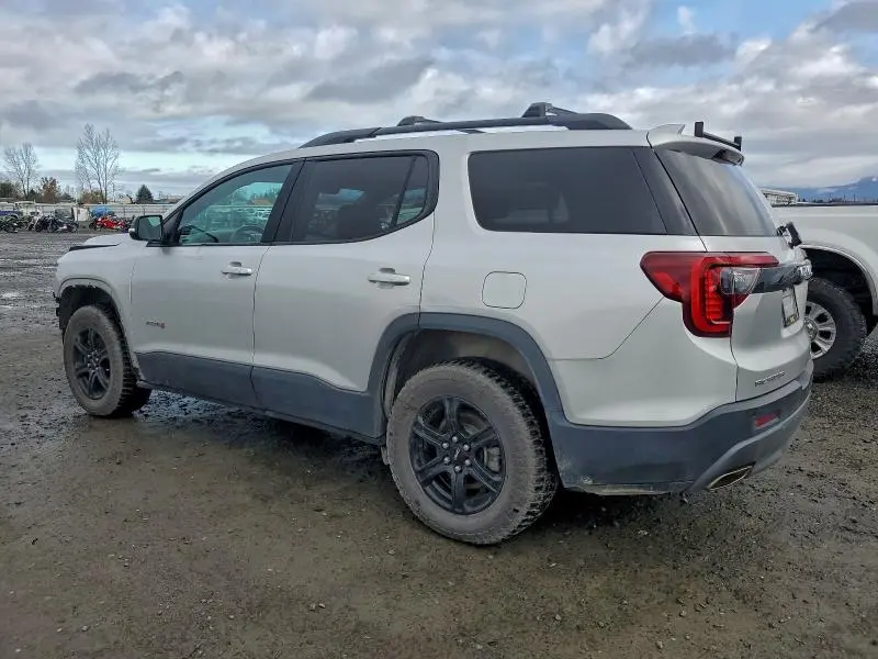 2020 GMC ACADIA AT4  