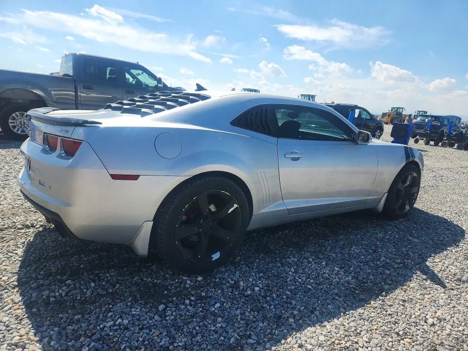 2011 CHEVROLET CAMARO LT  