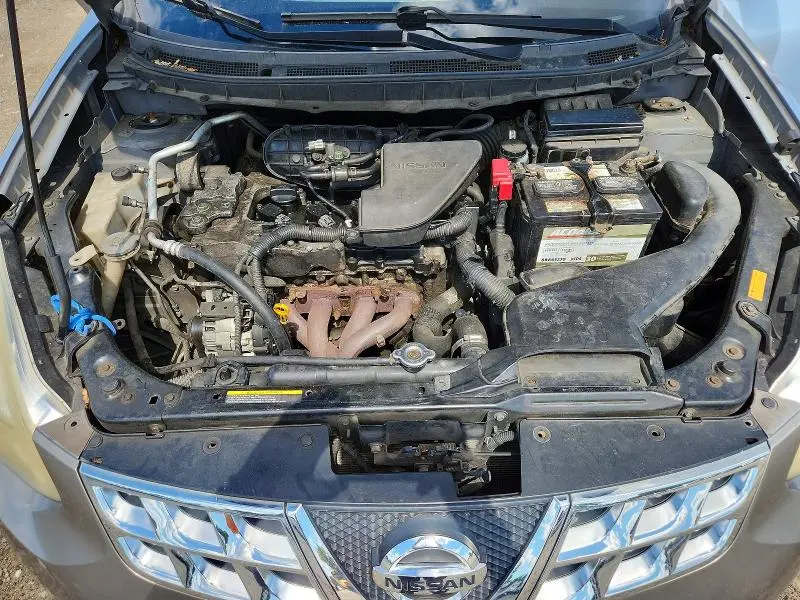 2011 NISSAN ROGUE S  