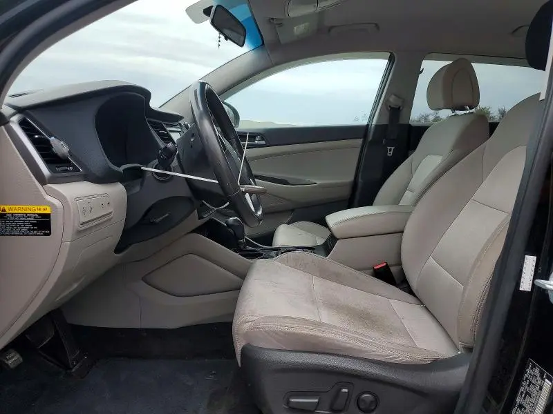 2017 HYUNDAI TUCSON SPORT  