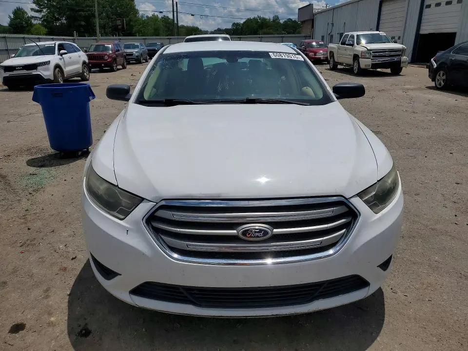 2014 FORD TAURUS SE  