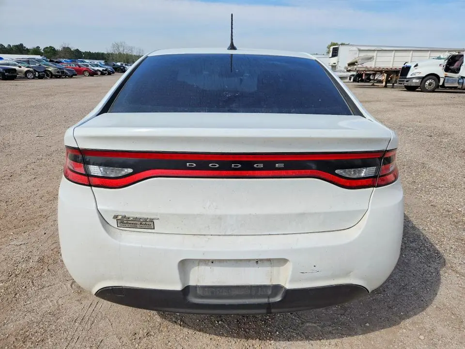 2015 DODGE DART SE  