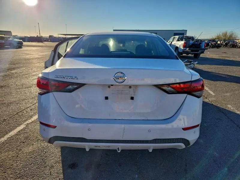 2022 NISSAN SENTRA S  