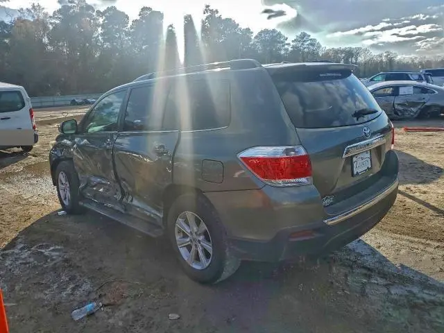 2011 TOYOTA HIGHLANDER BASE  