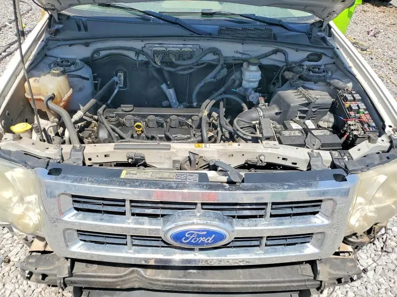 2011 FORD ESCAPE XLT  