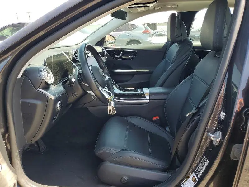 2023 MERCEDES-BENZ C 300  