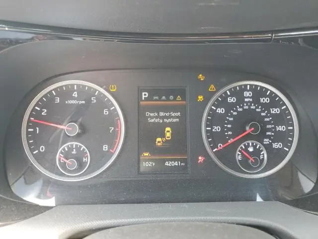 2022 KIA K5 LXS  