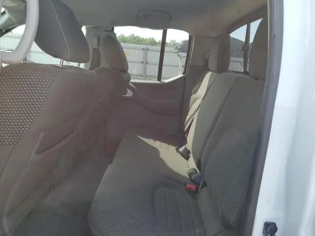 2015 NISSAN FRONTIER S  