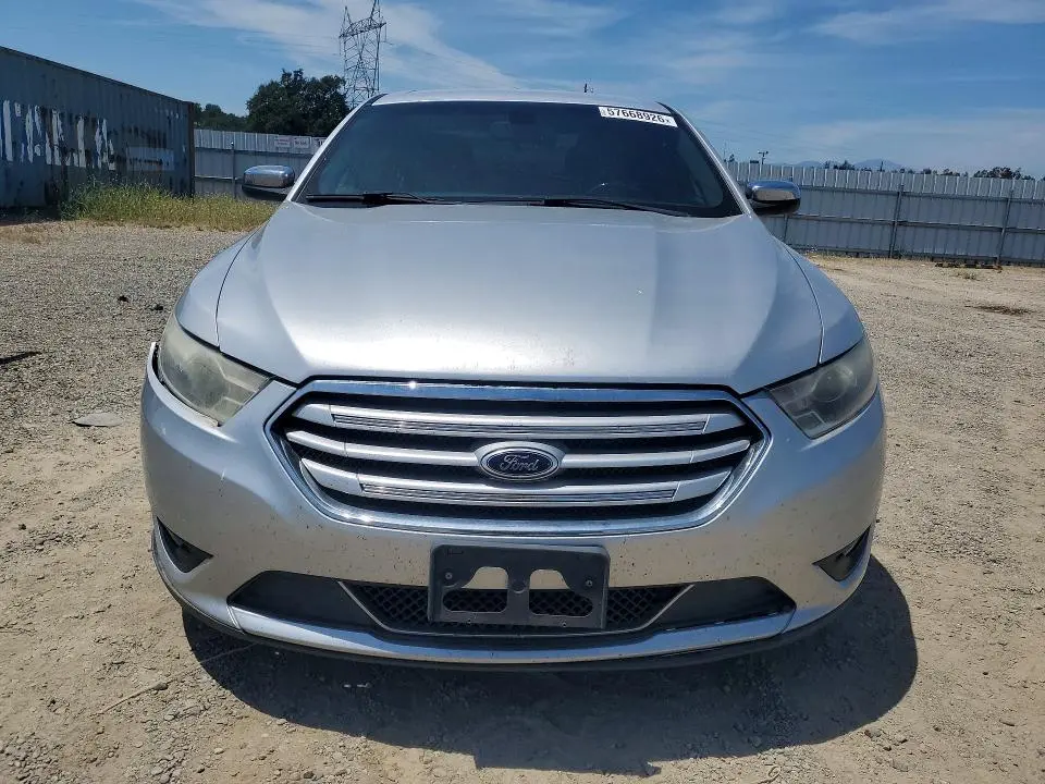 2013 FORD TAURUS LIMITED  