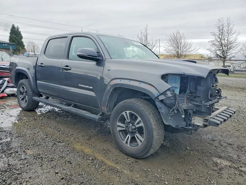 2018 TOYOTA TACOMA TRD SPORT  