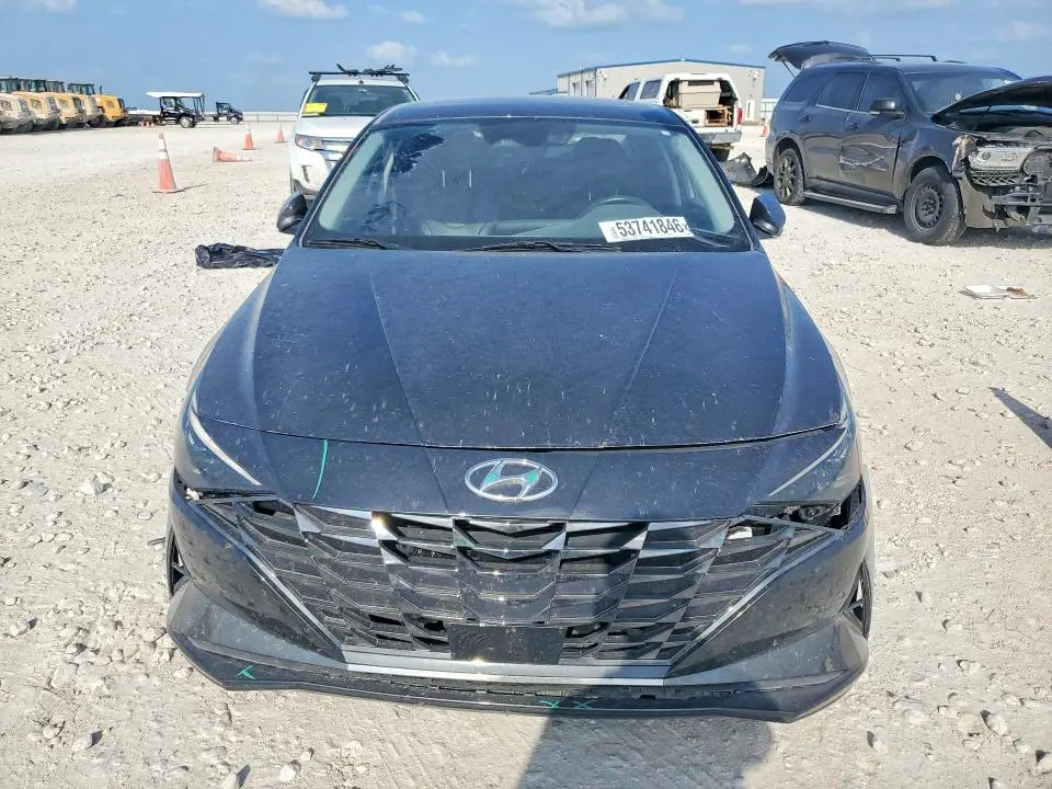 2022 HYUNDAI ELANTRA LIMITED  