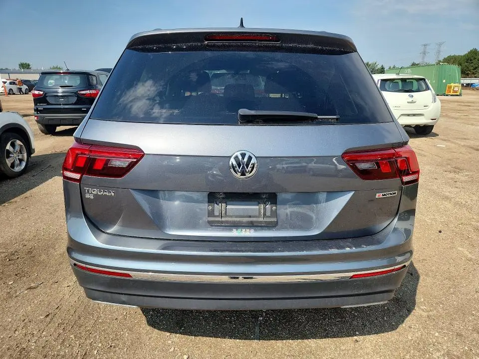 2020 VOLKSWAGEN TIGUAN SE  