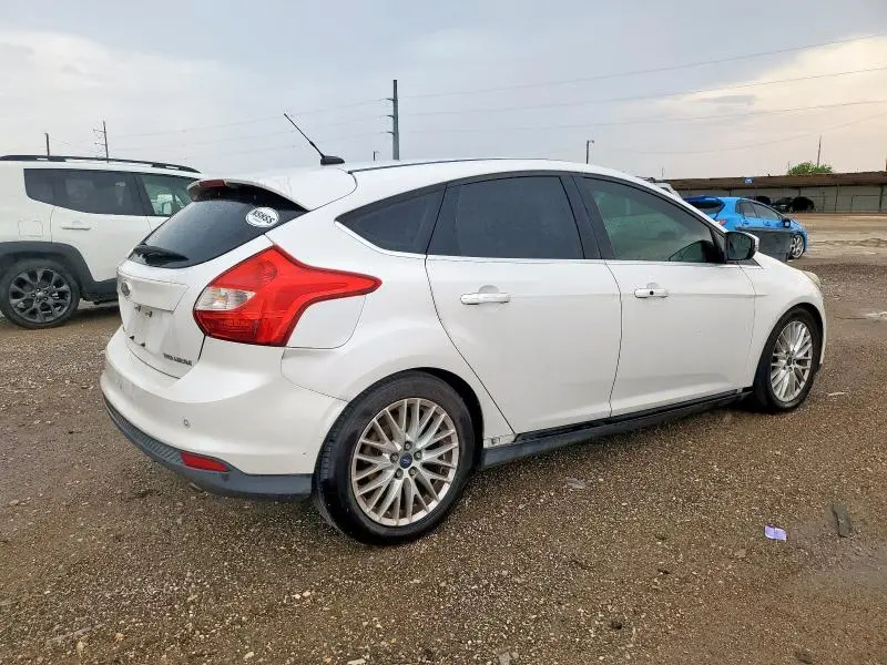 2014 FORD FOCUS TITANIUM  