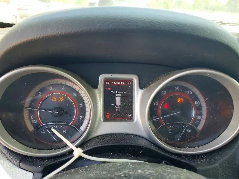 2011 DODGE JOURNEY CREW  