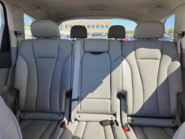 2017 AUDI Q7 PRESTIGE  