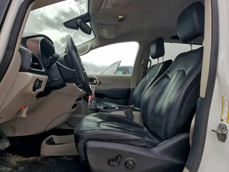 2019 CHRYSLER PACIFICA TOURING L  