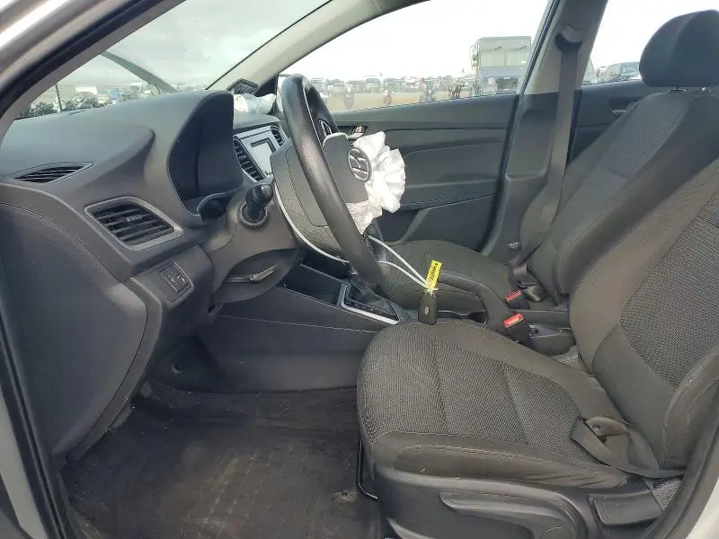 2021 HYUNDAI ACCENT SE  